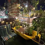 Anavrin Art House